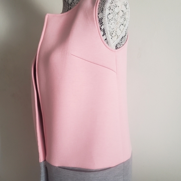 Long Colour blocked Vest - Picture 7 of 13